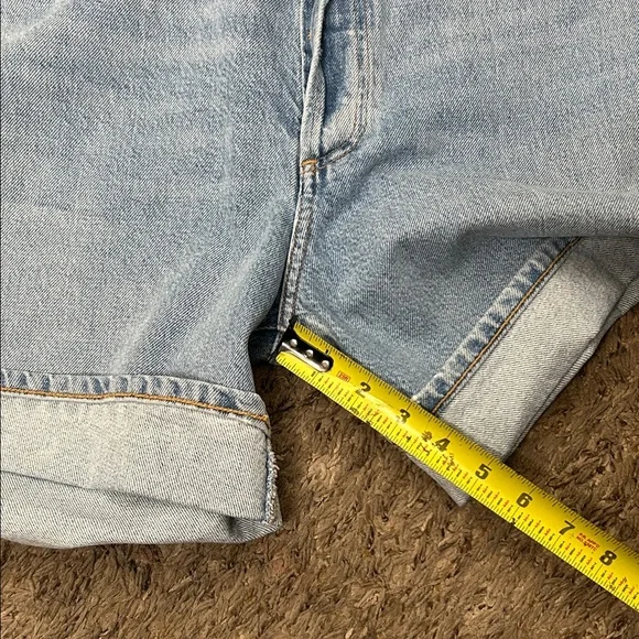 Agolde Classic Light Blue Jean Shorts